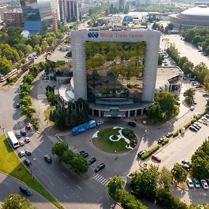 4* Szálloda Pullman World Trade Center