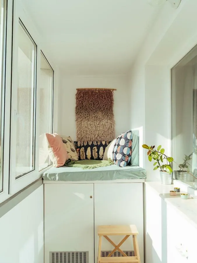 Parklake Design Apartment - Fabulous View - Netflix Bukarest