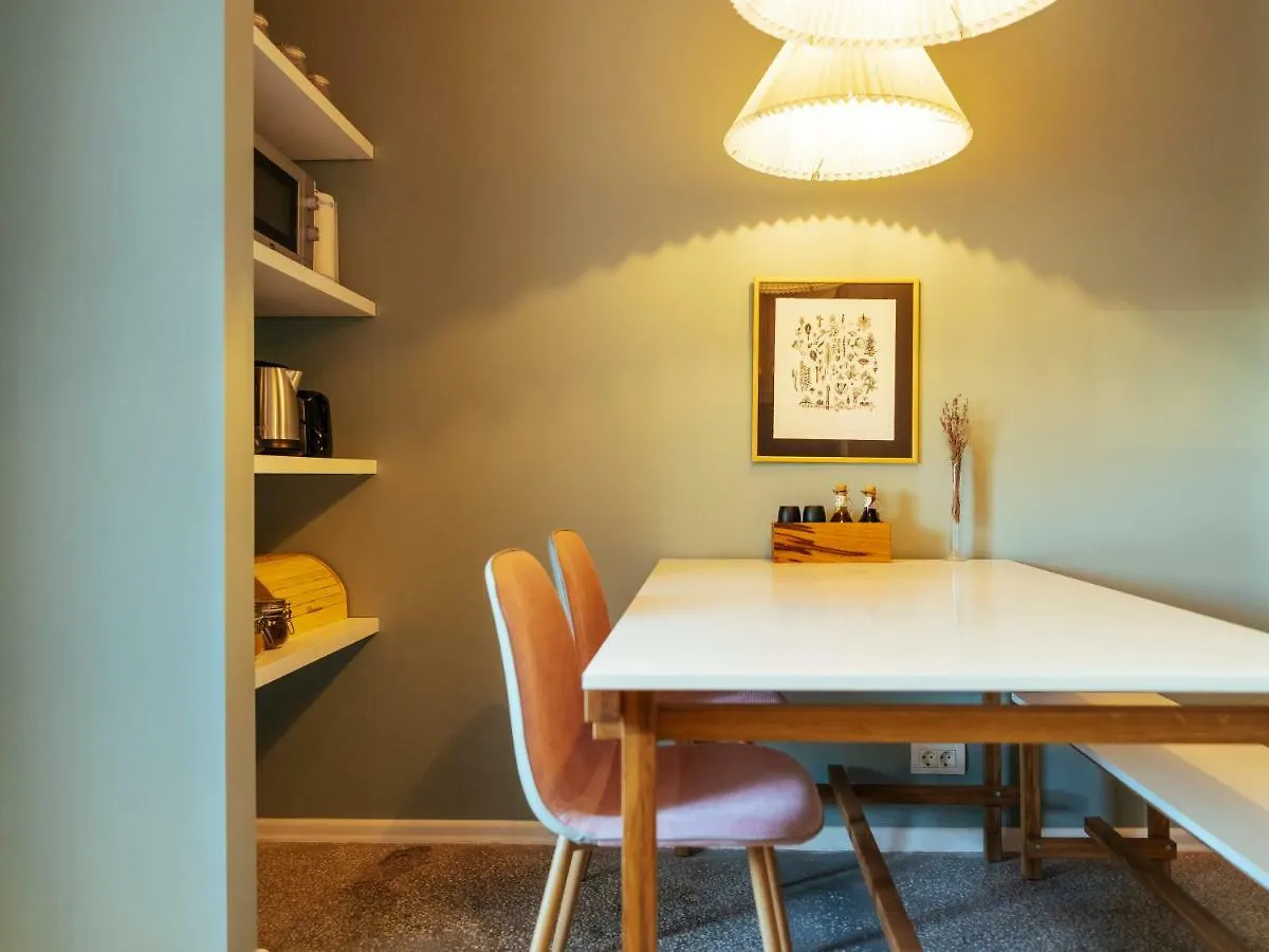 Parklake Design Apartment - Fabulous View - Netflix Βουκουρέστι 0*,
