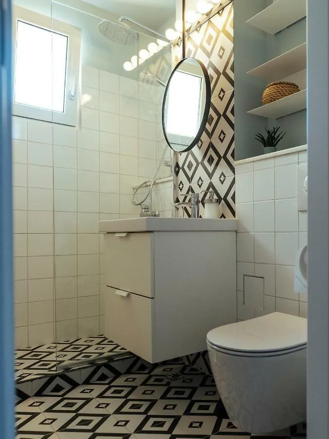 Parklake Design Apartment - Fabulous View - Netflix Bucarest